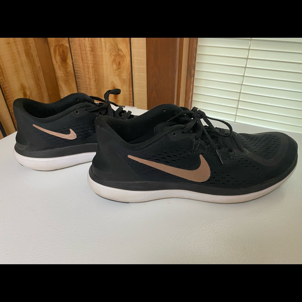 NIKE FLEX 2017 RN